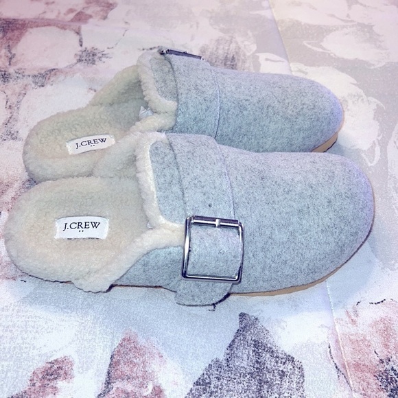 J.Crew Women's Sherpa-Lined Mule Slippers Size 5 - Picture 3 of 4